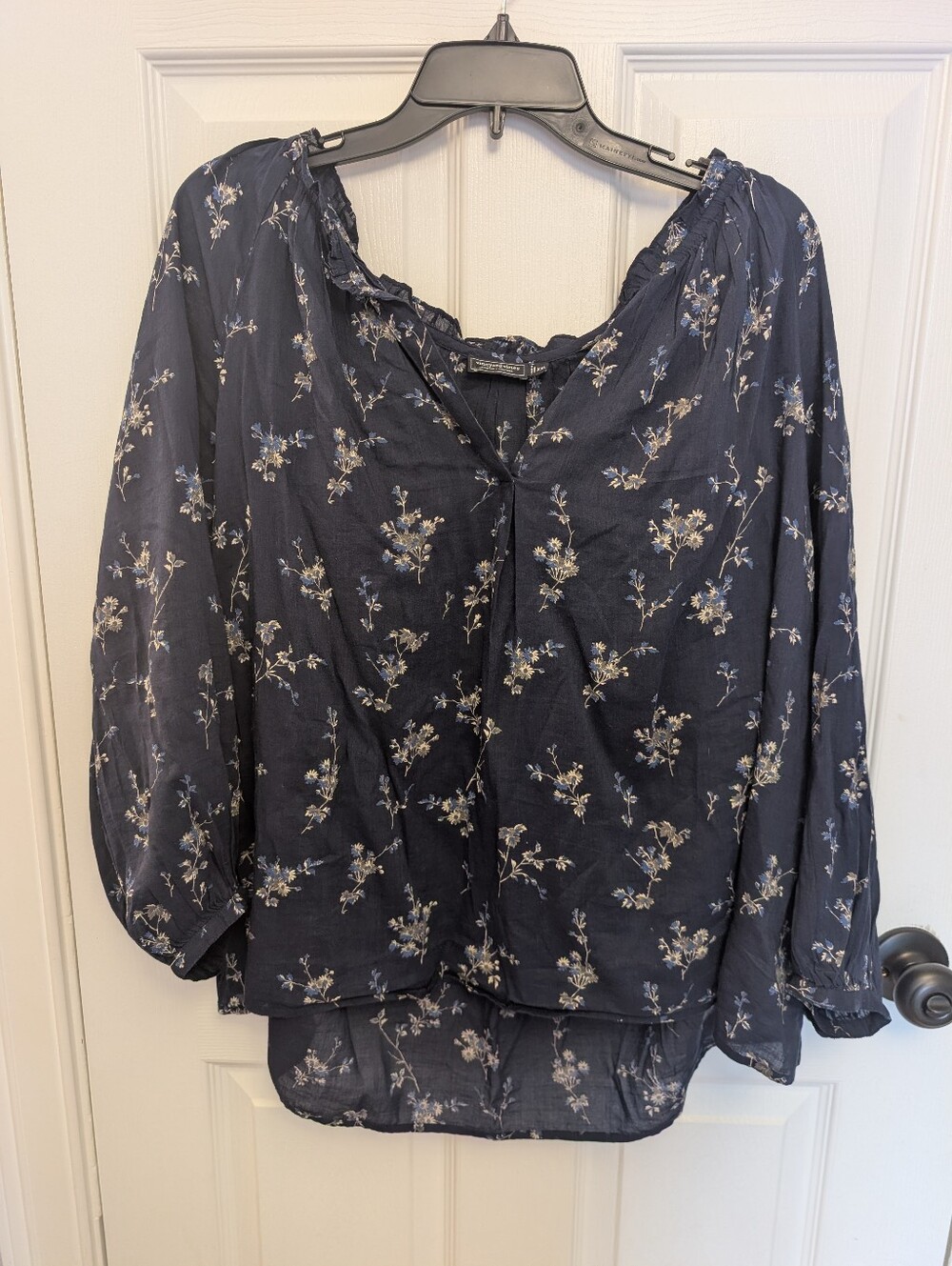 Vineyard Vines Women's Navy Floral Peasant Blouse — XXL